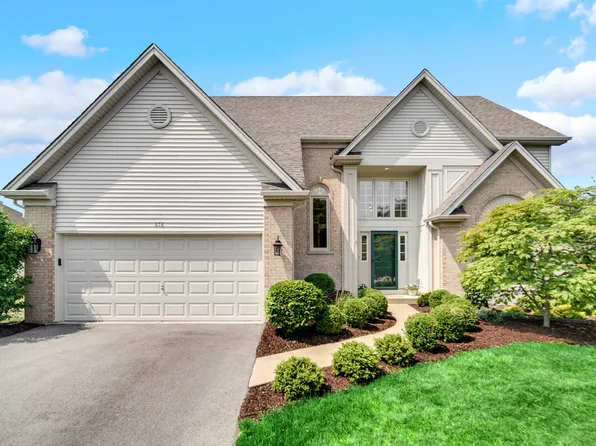 678 Asbury Dr, Aurora, IL 60502