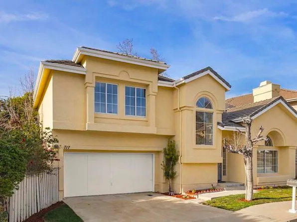 717 Bellagio Ct, Oak Park, CA 91377