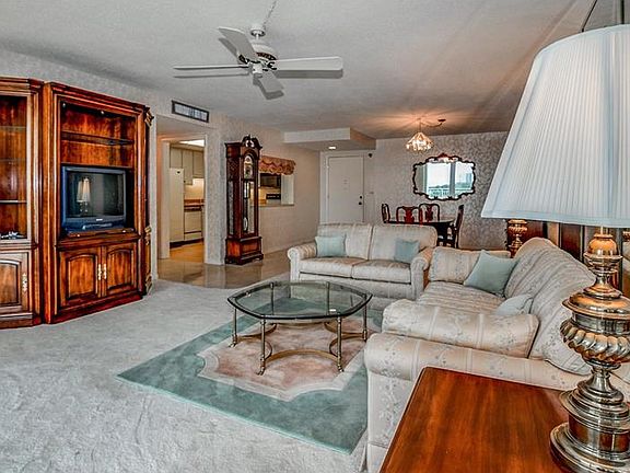 3rd image of 675 S Gulfview Blvd APT 802