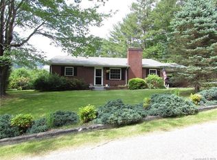 63 Ollis Rd, Spruce Pine, NC 28777