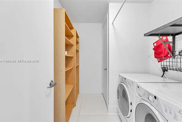 1100 Biscayne Blvd #2706 — Photo 16
