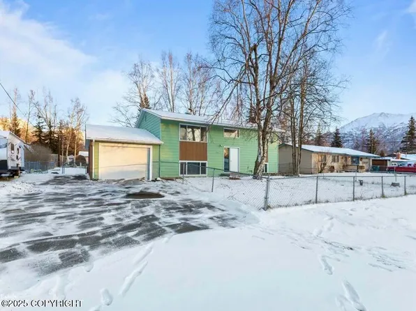 10143 Caribou St, Eagle River, AK 99577