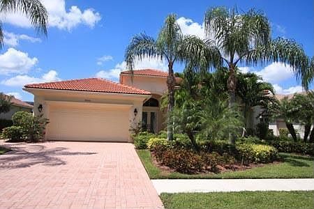 2nd image of 9000 Lakes Blvd