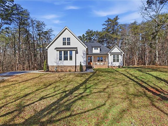 2nd image of 4980 Foster Rd