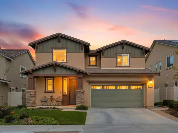 220 Pantaneiro Pl, Fallbrook, CA 92028