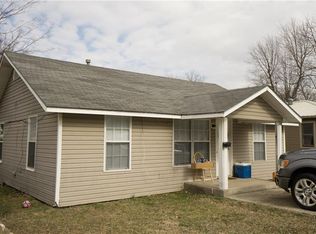 1104 Highland Ave, Springdale, AR 72764