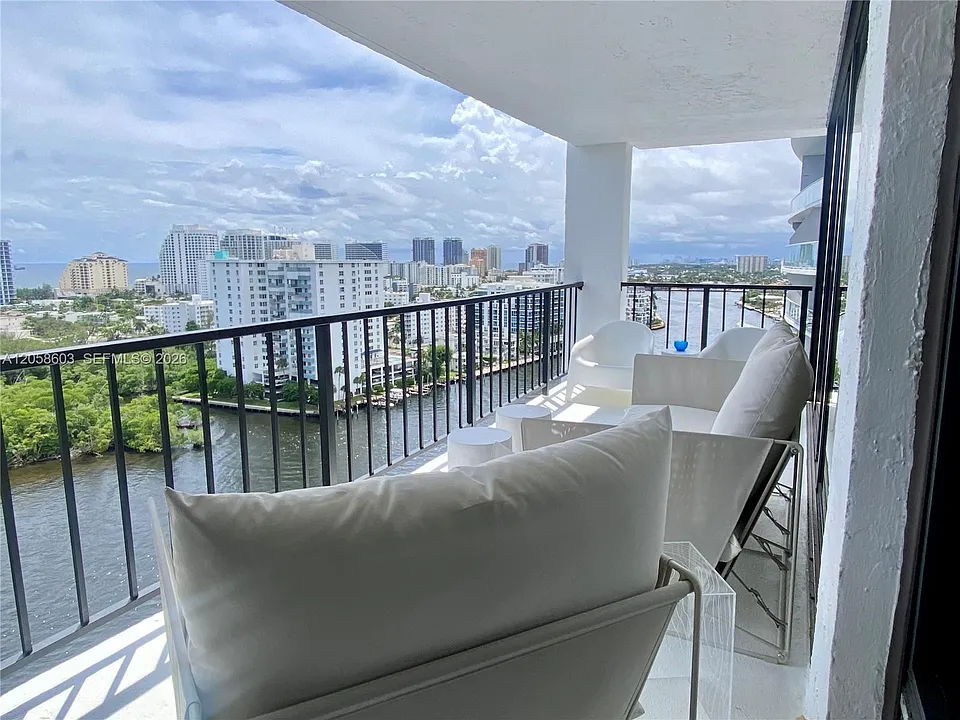 936 Intracoastal Dr #19H