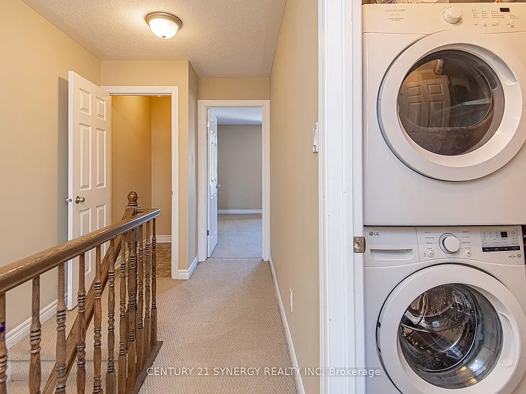 2228 Tenth Line Rd — Photo 26