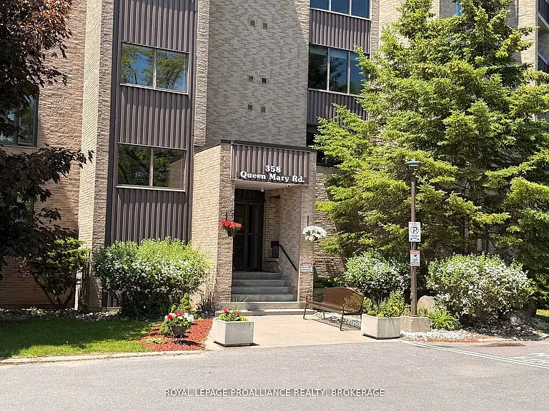358 Queen Mary Rd #611 — Photo 1