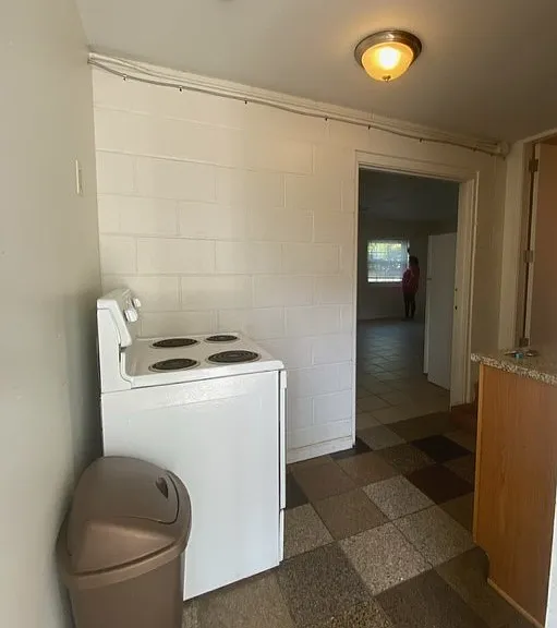 2113 Belmont Blvd #10 — Photo 5