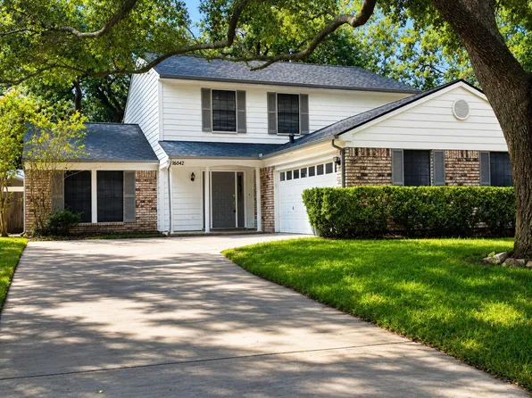 16042 Pinyon Creek Dr, Houston, TX 77095