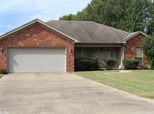 1221 Melrose Dr, Jacksonville, AR 72076