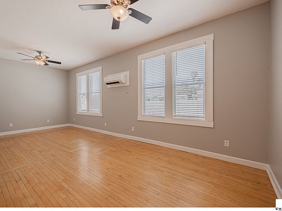 5th image of 39 W Main St #7