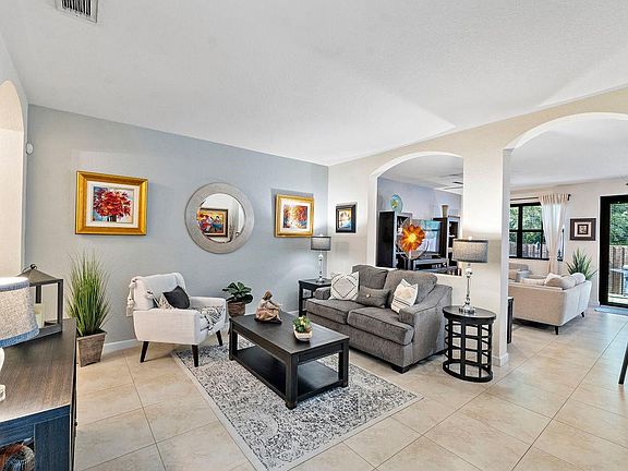 3rd image of 12290 Village Place