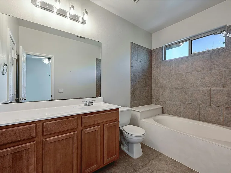 2412 Allred Dr #A — Photo 15