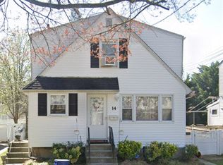 14 Mohegan Ave FLOOR 2, Pt Washington, NY 11050