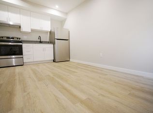 Newly Renovated With Full Kitchen!, Los Angeles, CA 90020