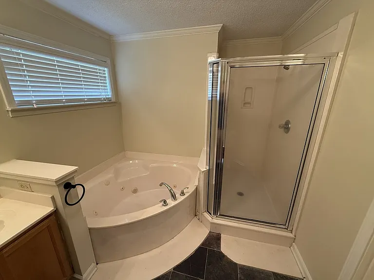 10011 Woodland Pine Cv W — Photo 23