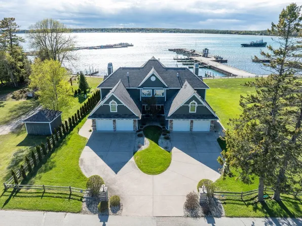 8111 Harbor LANE #102, Baileys Harbor, WI 54202