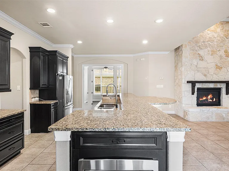 9614 Blackberry Terrace Dr — Photo 14