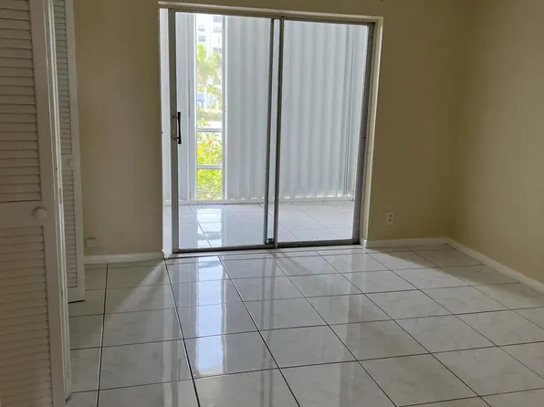 3915 S Flagler Dr APT 315, West Palm Beach, FL 33405