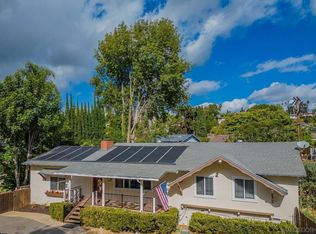 405 Beaumont Dr, Vista, CA 92084