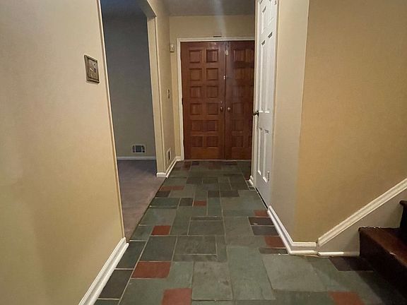 5th image of 2882 Leisure Woods Ln