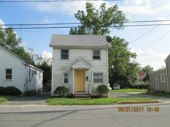 15 E High St, Seaford, DE 19973