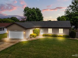 2004 Hawthorne Ct, Plano, IL 60545