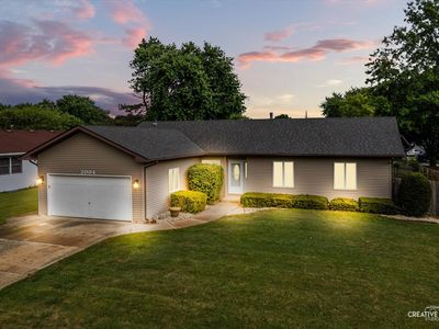 2004 Hawthorne Ct, Plano, IL, 60545