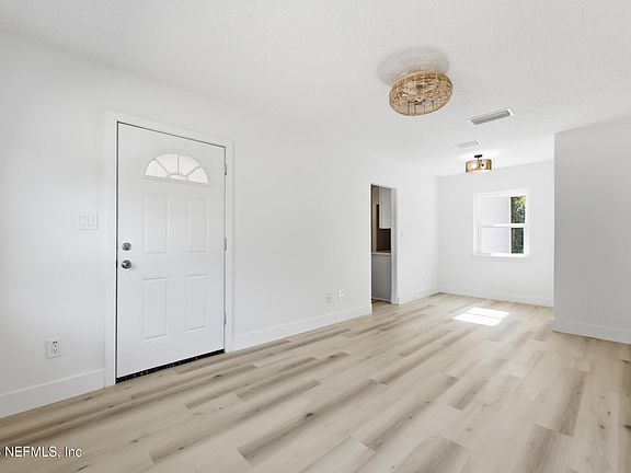 5th image of 5150 ALPHA Avenue