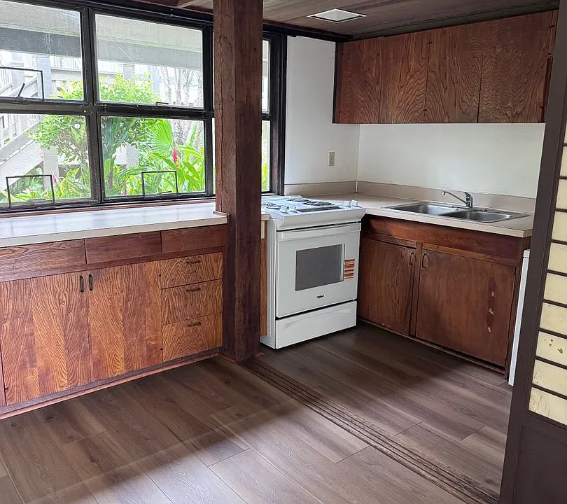 98-310 Kamehameha Hwy #123
