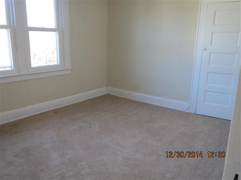 2nd image of 651 Gartrell St