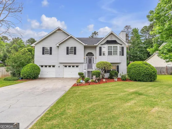 221 Wildwood Cir SE, Calhoun, GA 30701