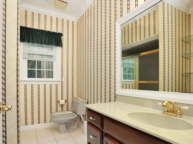 935 Jeff Rd — Photo 12