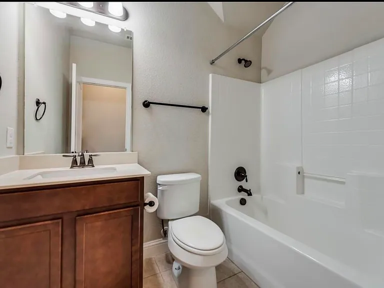 3716 Cameroon Ln — Photo 21