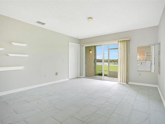 5th image of 13402 Fairway Glen Dr APT 103