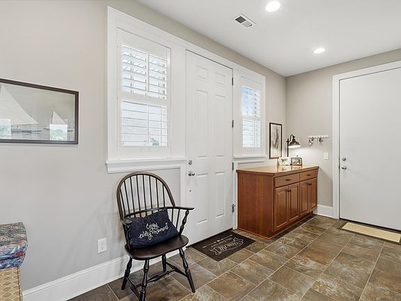 5th image of 5485 Lost Lake Ln