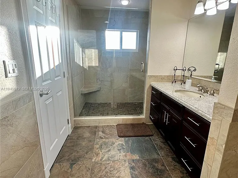 1516 Aqueduct Ln — Photo 32