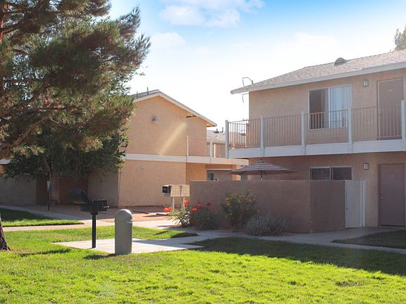 5th image of 8522 C Ave #F5ff5a09e