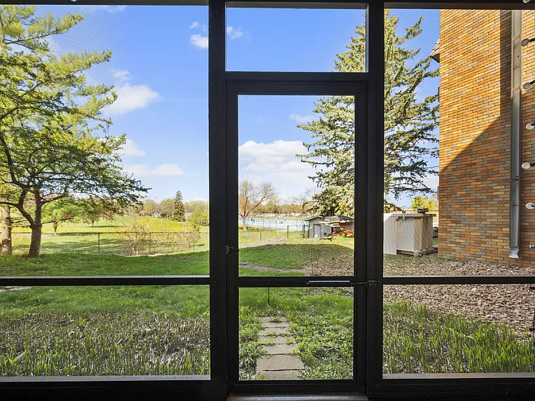 3200 Virginia Ave S #106 — Photo 32