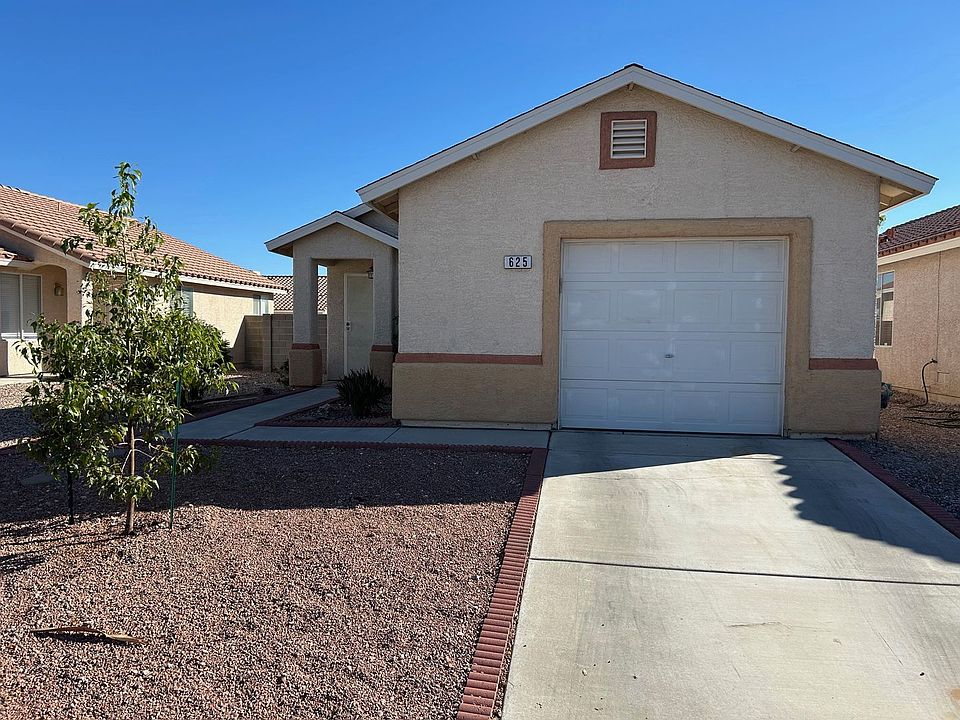 1st image of 625 Carlos Julio Ave