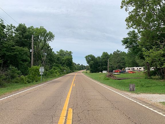 4th image of 13207 Highway 76 S