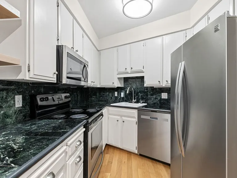 550 Elm Way #106 — Photo 11