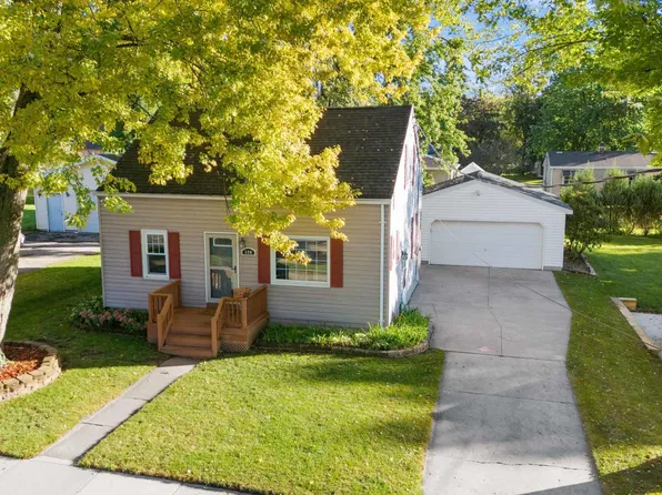 128 Grant St, Kaukauna, WI 54130