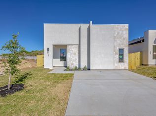 109 Faith Dr, Laredo, TX 78043