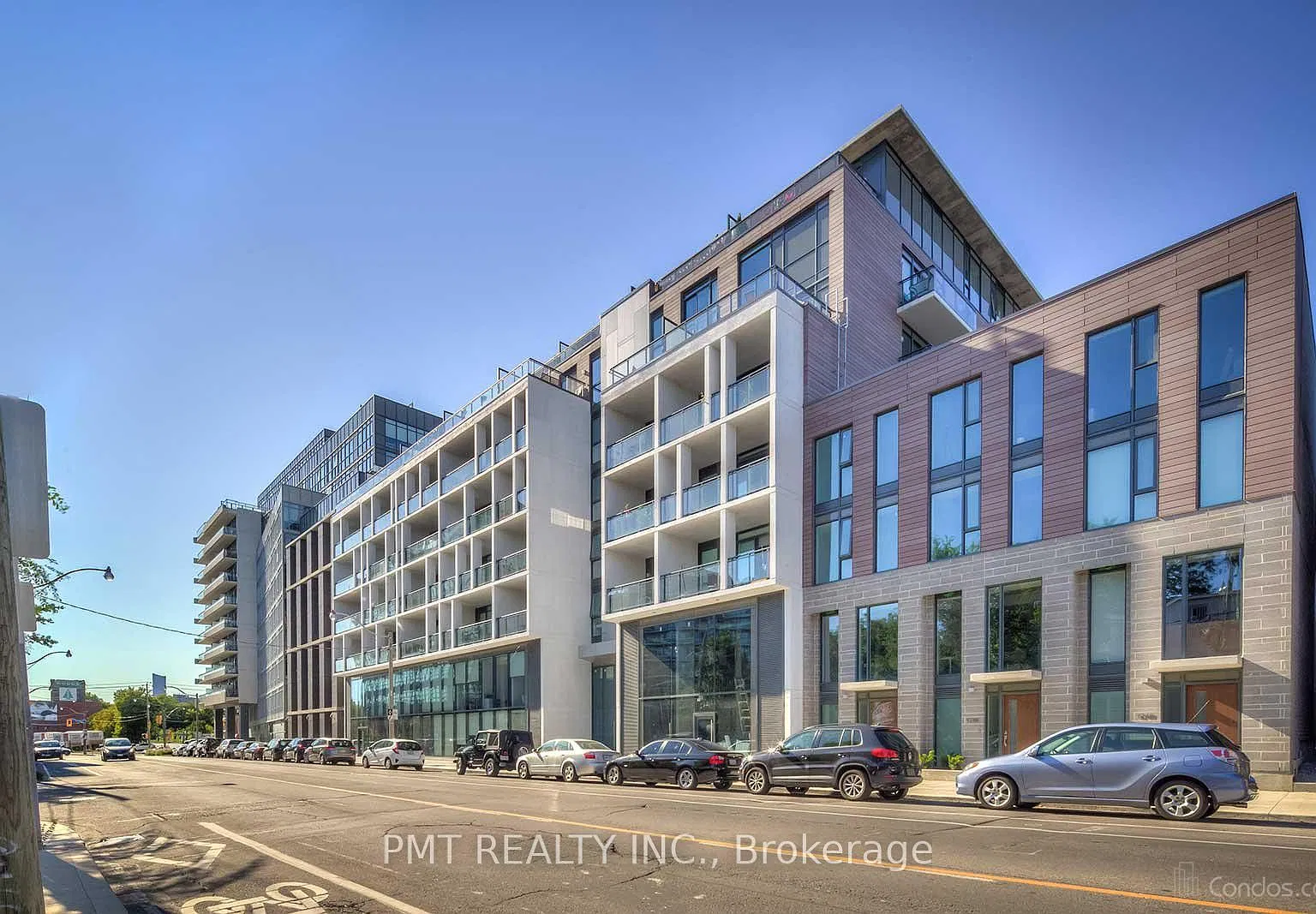3 bed, $2,950 — Photo 1