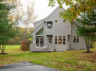 125 Catamount Rd #9A, Hartford, VT 05047