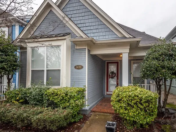 1439 Down River Dr, Memphis, TN 38103