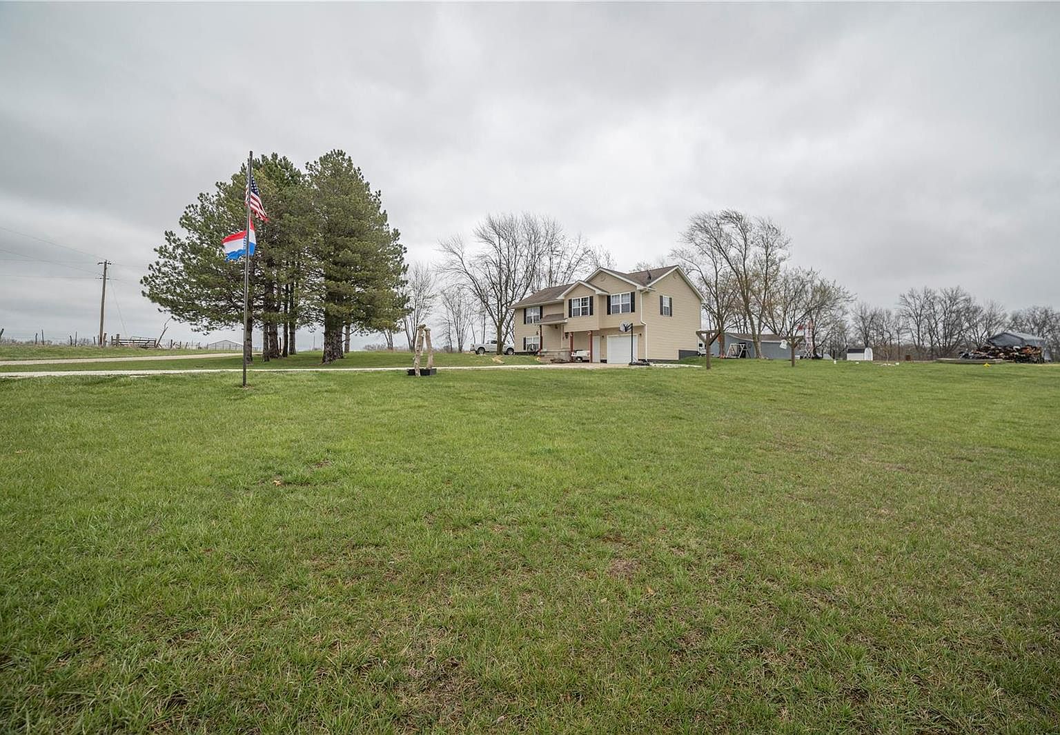 456 5753rd Pike, Curryville, MO 63339 | Zillow